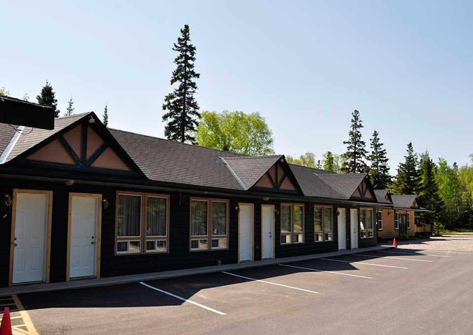 Best Northern Motel And Restaurant Wawa Extérieur photo